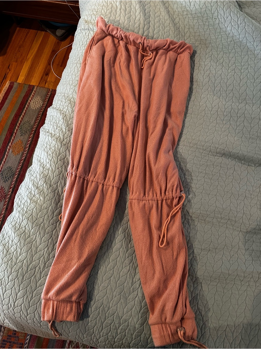 Relaxed Drawstring Joggers in Dusty Rose